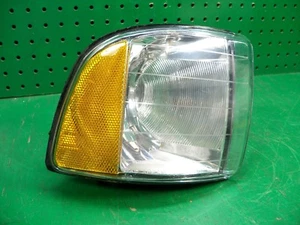 rt right pass side 99 00 01 Dodge Ram Sport turn signal park light 55077032ab - Bild 1 von 4