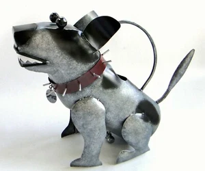 GUARD DOG WATERING CAN - Picture 1 of 1
