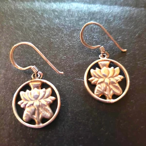 Sterling Silber Lotus Ohrringe Yoga Meditation Zen SPE 1111 - Bild 1 von 3