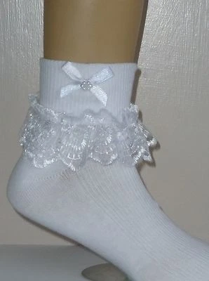 JESTER MÄDCHEN WEISSE RÜSCHEN SPITZE TAUFE SOCKEN GRÖSSE WEISS ODER ROSA SCHLEIFE NEUGEBOREN -8 JAHRE