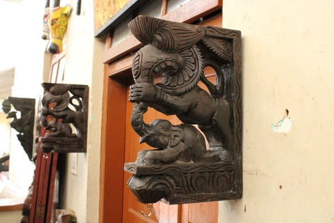 Yali Corbel Pair Wall Bracket Wooden Vintage Dragon Statue Home Decor Sculpture Cover
