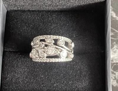 Anillo de oro blanco de 14 k con diamantes naturales de 1 quilate para mano derecha Foto 1 de 4