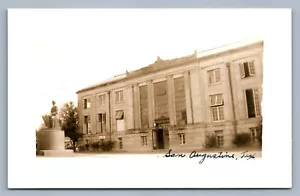 SAN AUGUSTINE TX HOFHAUS VINTAGE ECHTFOTO POSTKARTE RPPC - Bild 1 von 2