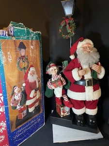 Vintage 95’ Holiday Creations 36”  Animated Santa Lighted Lamppost W/Elf Works - Picture 1 of 14