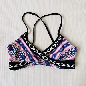 Traje de baño Rip Curl para mujer Bikini Sujetador Top Playa Resort Verano Océano Rayas XS - Imagen 1 de 2