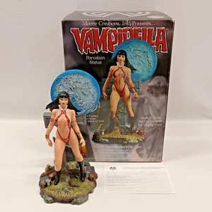 NEW IN BOX 10" VAMPIRELLA MOORE CREATIONS PORCELAIN STATUE LIMITED & NUMBERED - Picture 1 of 12