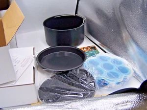 Cosori C158-6AC Accessories for 5.3 Qt Air Fryer - Set of 6 - Picture 1 of 5