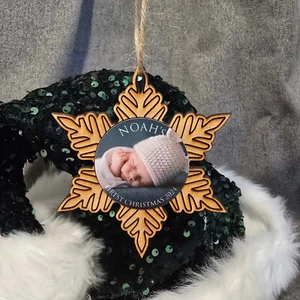 Personalisierte Foto Christbaumkugel Holz Baumschmuck Familie Andenken Geschenk - Bild 1 von 3
