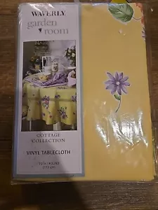 Waverly Garden Room Cottage Collection 70" Round Vinyl Tablecloth 177cm. NIP - Picture 1 of 4