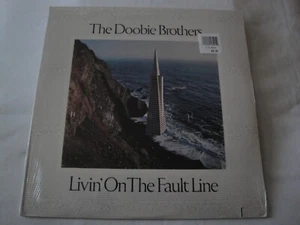 The Doobie Brothers Livin' On The Fault Line VINYL LP ALBUM 1977 WARNER BROS. - Picture 1 of 2