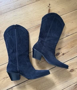 Stiefeletten moderne Westernstiefel Leder schwarz Gr. 39 Asos Wie neu! - Bild 1 von 9