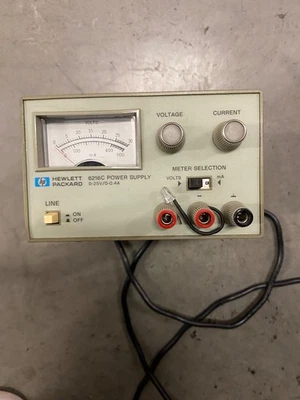 Hewlett Packard 6216C  - 0 - 25V, 0 - .4A, 10W DC Power Supply - Image 1 of 4