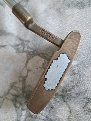 SUPERB PING USA ANSER F PUTTER, RIGHT HANDED, 35½" LONG, GOOD CONDITION - Image 1 of 4