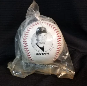 New In Pkg - 1997 Brad Radke Minnesota Twins Photo Baseball - Picture 1 of 4