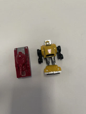 Transformers G1 AUTOBOT MINI-BOT BUMBLEBEE & Warpath Figure 2018 Hasbro Cover