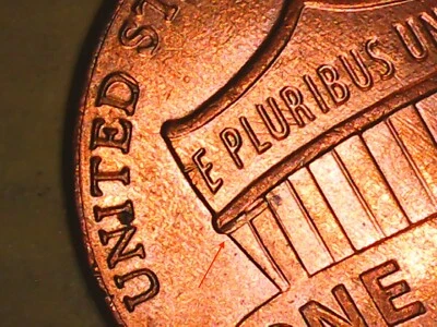 2012 P Lincoln Shield Cent Reverse Mint Error, Die Chips - Image 1 of 4