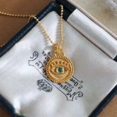 Colgante Moneda Clásica Mujer Esmeralda Mal de Ojo Vintage Oro Amarillo 14K Sólido Regalo Foto 1 de 4