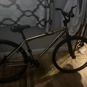 Bike - Picture 1 of 6