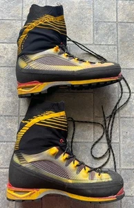 Stivali da alpinismo La Sportiva USM 10 ECC 11 taglia 43 3D Flex - Foto 1 di 22