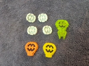 Lot 7 LEGO Hero Factory Chest Badges H Orange Yellow Trans Green White - Picture 1 of 4