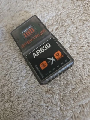 Spektrum SPMAR630 6 Channel Receiver - Image 1 of 4