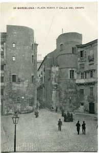SPAIN (Y307) postcard BARCELONA PLAZA NUEVA - not travelled - Picture 1 of 2