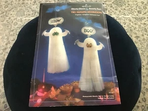 VTG 1983 Hallmark Honeycomb Paper Ghooly Ghosts&Beastly Bats Halloween Complete - Picture 1 of 2