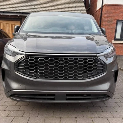 Nueva parrilla delantera Transit personalizada sin luces - negra brillante - Imagen 1 de 4