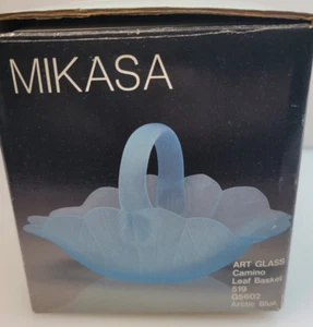 Vintage Mikasa Camino Leaf Glass Basket Frosted Arctic Blue with box 4.5x7'' - Picture 1 of 10