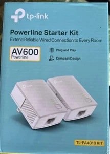 TP-Link TL-PA4010 KIT Powerline Starter Kit Internet Extender NEW/OPEN BOX - Picture 1 of 2