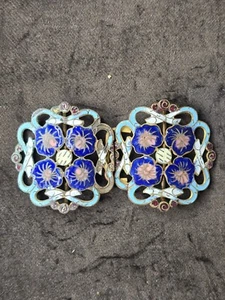 ANTIKE CHINESISCHE CLOISONNE auf Messing 2 Pt. Durchbohrte SCHNALLE MIT Cartuche - Bild 1 von 9