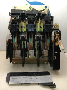 ALLEN-BRADLEY 1494V-DS400 400 AMP DISCONNECT SWITCH 3 POLE 600 VAC 250 VDC - Picture 1 of 10