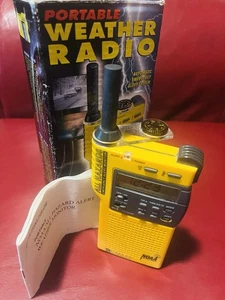 Oregon Scientific WR-8000 Emergency Alert Monitor ALL HAZARDS Weather Radio - Picture 1 of 9