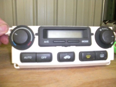 99 00 01 02 03 CONTROL DE TEMPERATURA ACURA TL SIN SISTEMA DE NAVEGACIÓN 342324 Foto 1 de 2