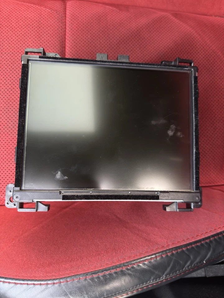 Pantalla de radio Scatpack 2016 OEM Foto 1 de 3