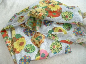 Silky sateen Asian inspired print Fabric 45" by 130" Detailed flower design - Picture 1 of 11