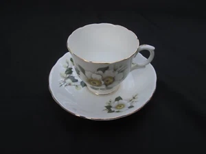 Tea Cup And Saucer, Fine Bone China, Crown Staffordshire England - Picture 1 of 4