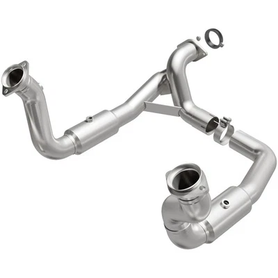 For Ford Super Duty MagnaFlow Direct Fit CARB CA Catalytic Converter - Image 1 of 4
