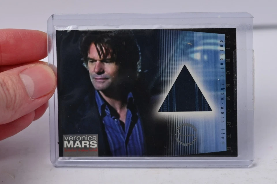 2006 Inkworks Veronica Mars Season 1 Harry Hamlin PW7 - Image 1 of 2