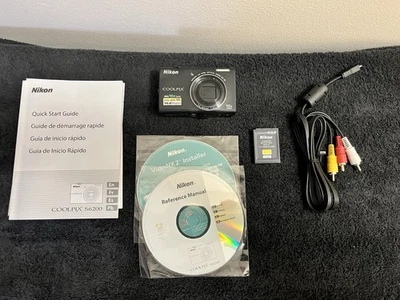 Câmera Digital Nikon COOLPIX S6200 16.0MP 10 X Zoom Preta  - Imagem 1 de 4