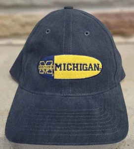 De colección Michigan Wolverines Sombrero Gorra Correa Trasera Azul NCAA Fútbol Hombres Gemelos - Imagen 1 de 14