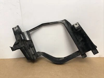 乘客右下灯支架原始设备制造商 04-07 E60 E61 宝马 525i 530i 15873800 — 第 1/4 张图片