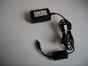 ENG Netzteil 100-240V, 0,3A, 50-60Hz/5V, 2A - Afbeelding 1 van 9