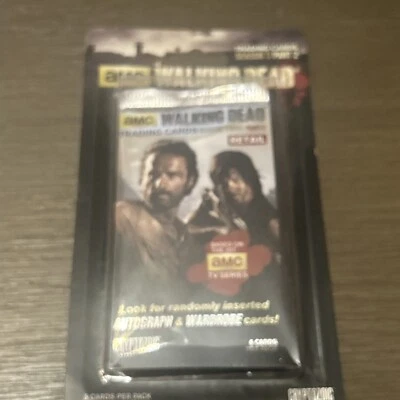 Paquete blister de tarjetas coleccionables AMC Cryptozoic The Walking Dead 2014 temporada 3 parte 2 Foto 1 de 4