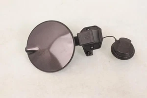 Tankdeckel Deckel Tank 13427916 Opel Corsa E X15 1.2 69 PS Phantom Grey Metallic - Bild 1 von 6