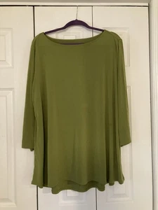 Susan Graver Modern Essentials 3/4-Arm Liquid Knit Top Gr. 2X Grün Stretch - Bild 1 von 5