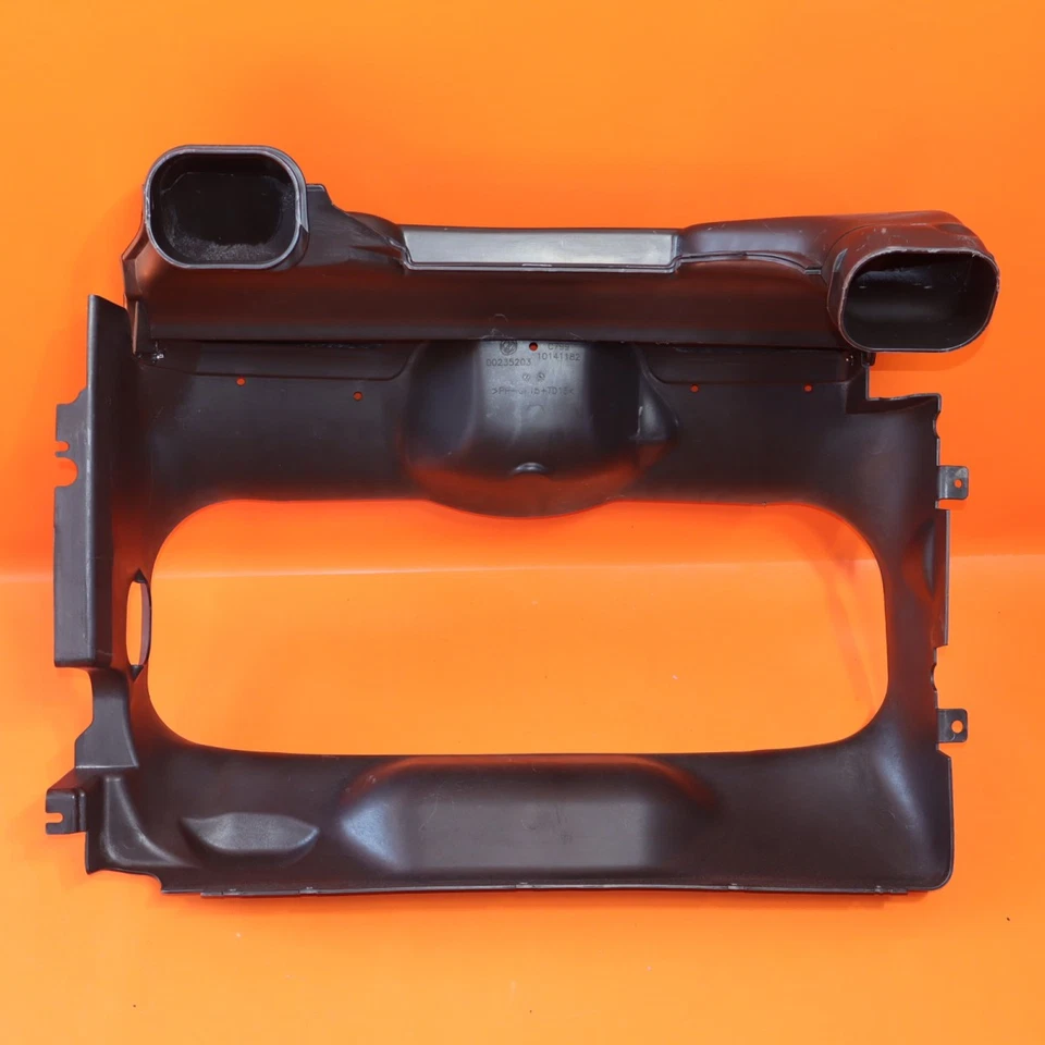 MASERATI GRANTURISMO S RADIATOR SUPPORT AIR DUCT 2009-2017 2018 2019 00235203 - Image 1 of 4