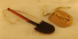 DiD/3R Takuya Hayashi WW2 Japanese: Shovel w/ Cover & Cord 1/6 scale - Picture 1 of 2