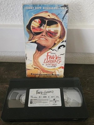 Fear and Loathing in Las Vegas 1998 Movie VHS Johnny Depp Benicio Del Toro Foto 1 de 4