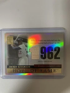 JACKIE ROBINSON 2004 Topps Tribute Hall of Fame GAME USED Bat Relic #TR-JR - Picture 1 of 2